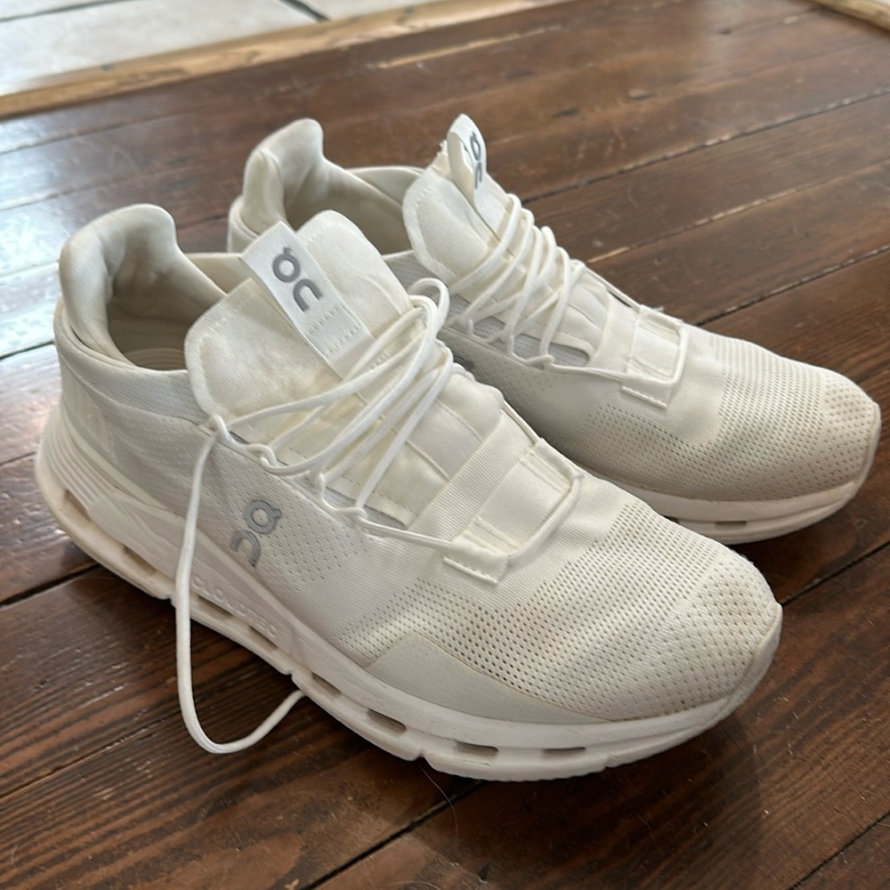 On Cloudnova 2 Men’s shoes size 10 white